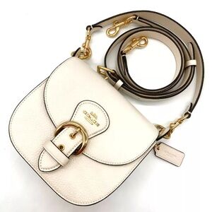 👜 
Coach Kleo Shoulder Bag 17 – Chalk Pebbled Leather (C5685)